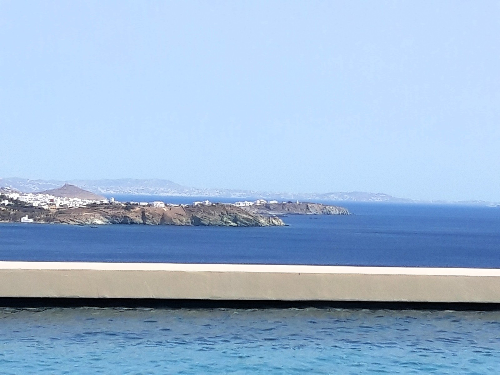 Villa Monolith image 8